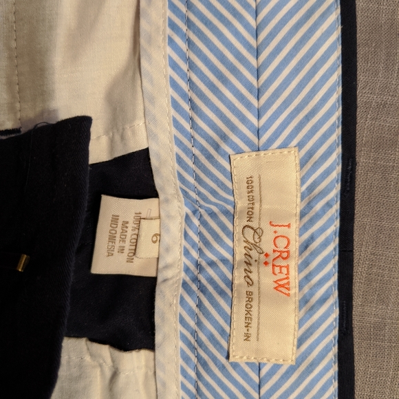 J.Crew Navy Blue Chino shorts - Picture 4 of 4